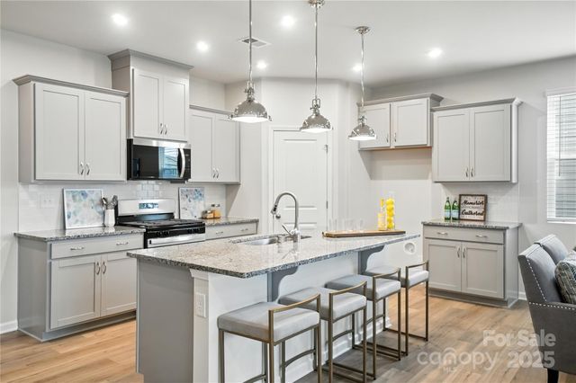 2707 Westmont Drive, Gastonia, NC 28052