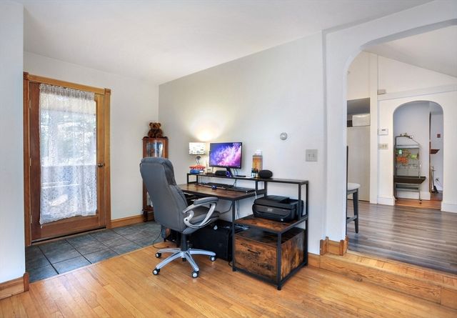 376 Pleasant Street, Weymouth, MA 02190