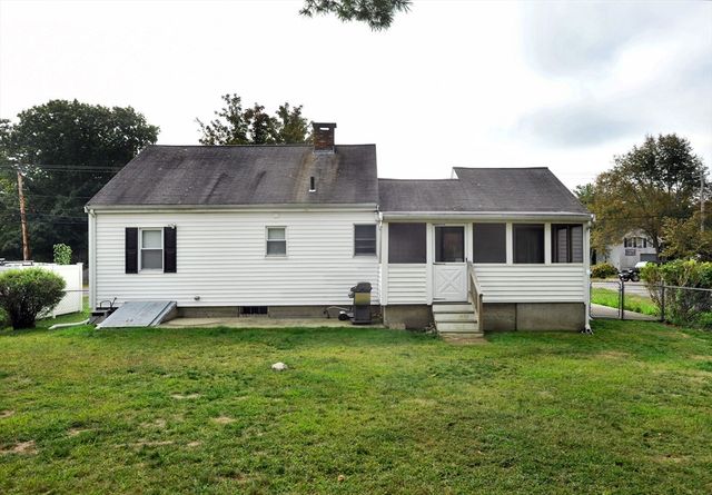 376 Pleasant Street, Weymouth, MA 02190