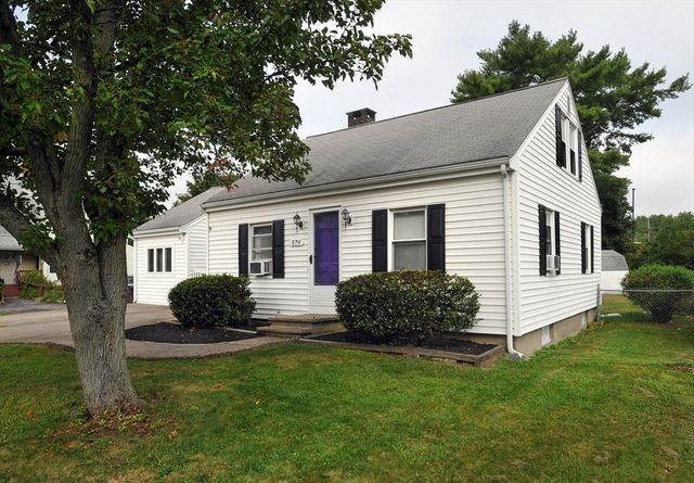 376 Pleasant Street, Weymouth, MA 02190