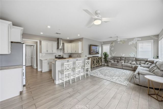 15879 Highland, Fontana, CA 92336