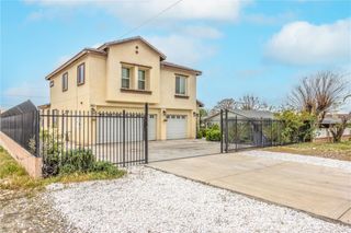 15879 Highland, Fontana, CA 92336