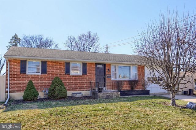 4830 BRIAN RD, Mechanicsburg, PA 17050