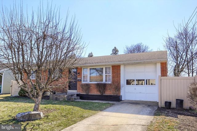 4830 BRIAN RD, Mechanicsburg, PA 17050