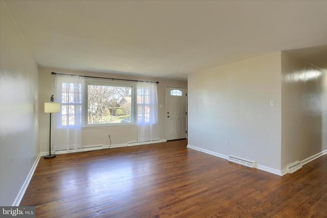 4830 BRIAN RD, Mechanicsburg, PA 17050