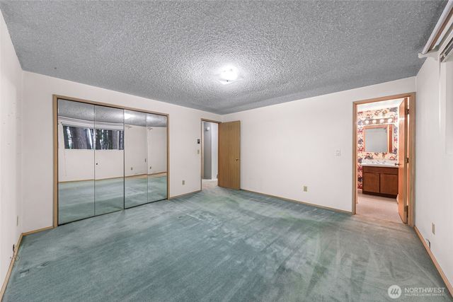 1834 NE Sumner Drive, Oak Harbor, WA 98277