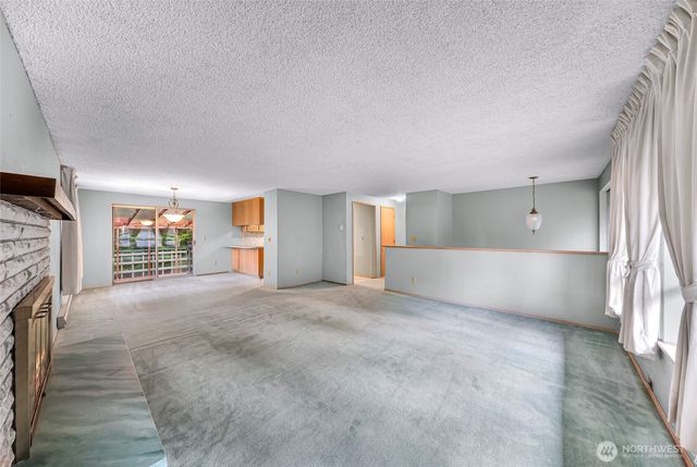 1834 NE Sumner Drive, Oak Harbor, WA 98277