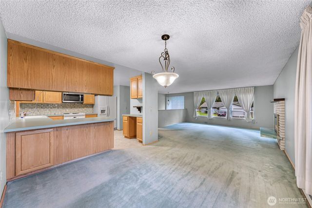 1834 NE Sumner Drive, Oak Harbor, WA 98277