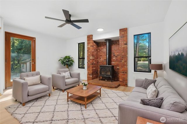 5370 SE Ravenridge Court, Port Orchard, WA 98367
