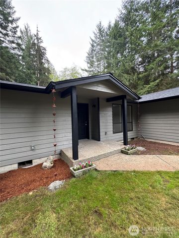 5370 SE Ravenridge Court, Port Orchard, WA 98367