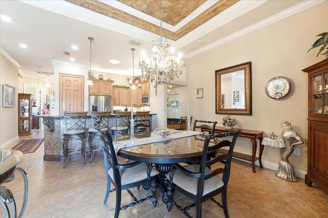 548 MEANDERING WAY, Polk City, FL 33868