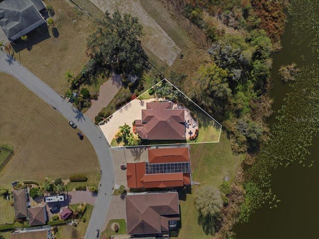 548 MEANDERING WAY, Polk City, FL 33868