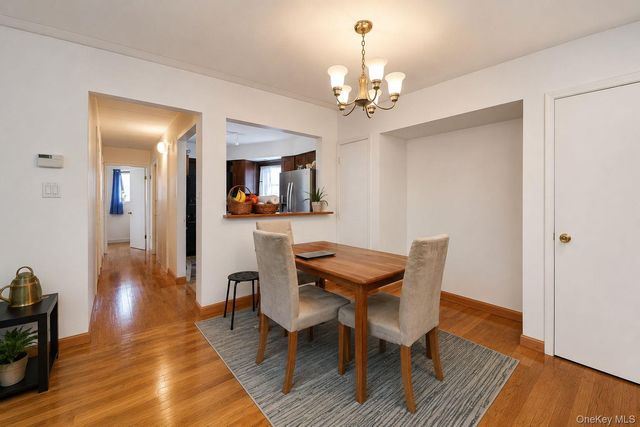 6236 59th Drive B2, Maspeth, NY 11378
