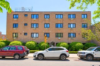 6236 59th Drive B2, Maspeth, NY 11378
