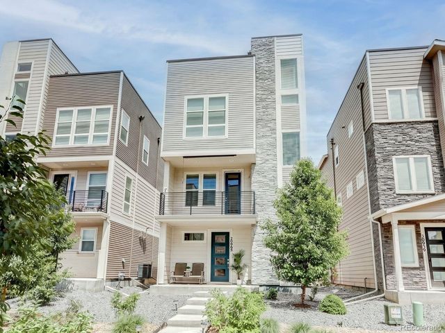 20969 E Quincy Dr, Aurora, CO 80015