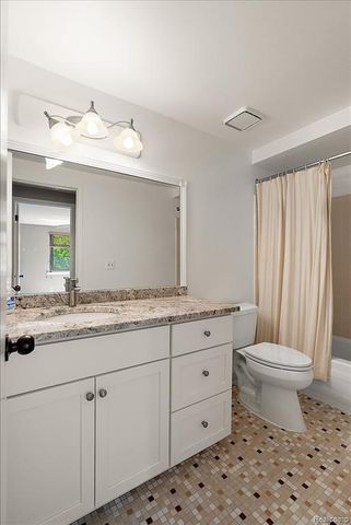 1254 Charleston Court, Northville, MI 48167
