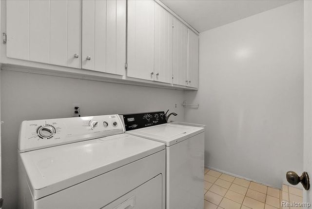 1254 Charleston Court, Northville, MI 48167