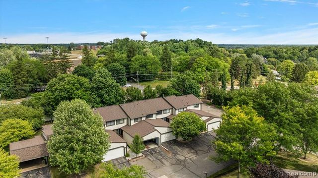 1254 Charleston Court, Northville, MI 48167