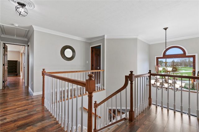 137 Pearce Road, Adams Twp, PA 16046