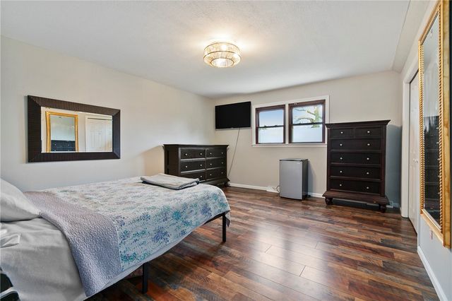 137 Pearce Road, Adams Twp, PA 16046