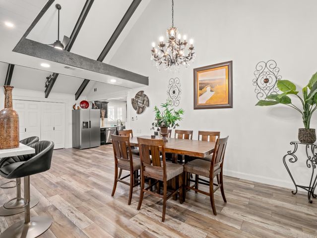 1691 S Bailey Avenue, Fresno, CA 93727