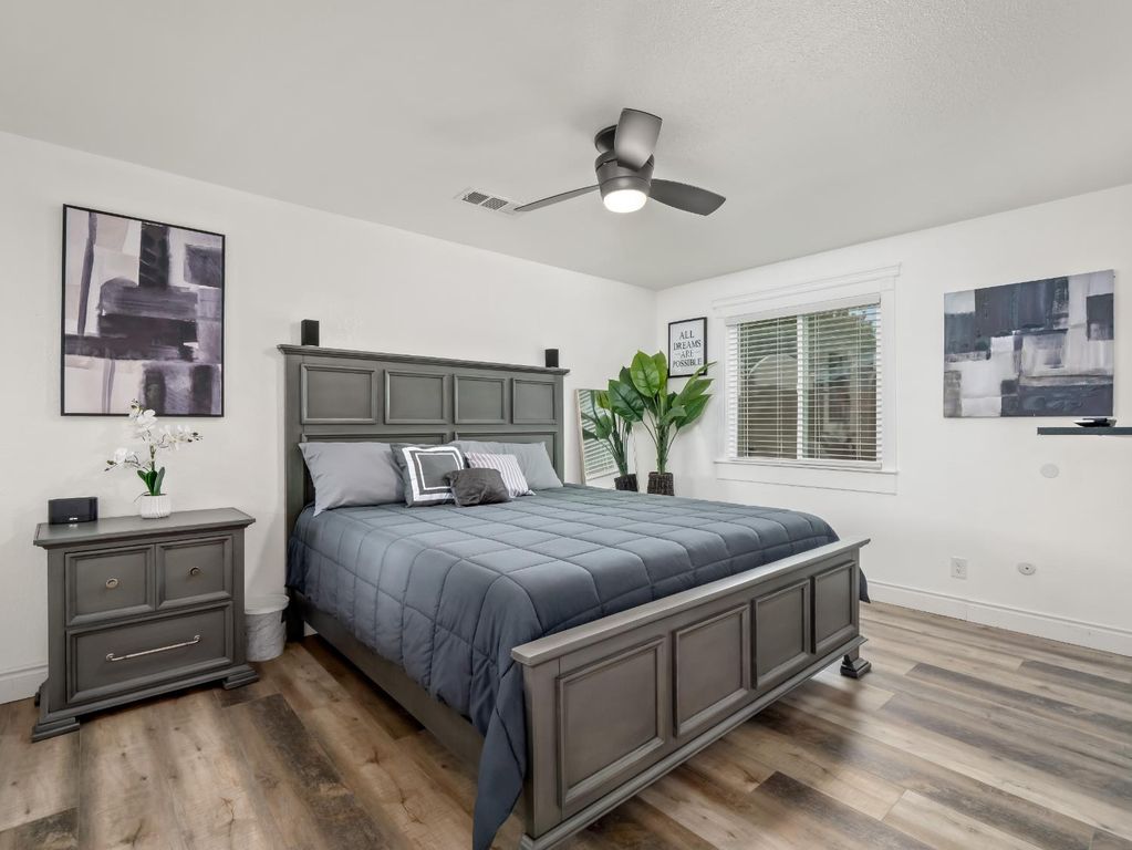 Image 29 of property listing at 1691 S Bailey Avenue, Fresno, CA 93727