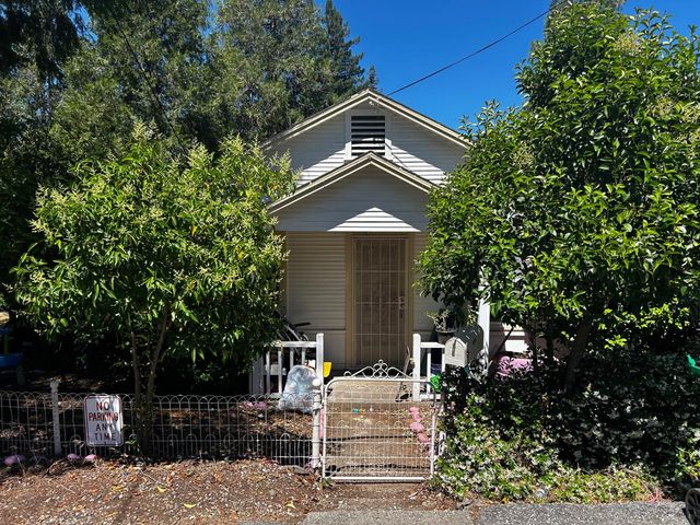 638 Leduc St, Grass Valley, CA 95945