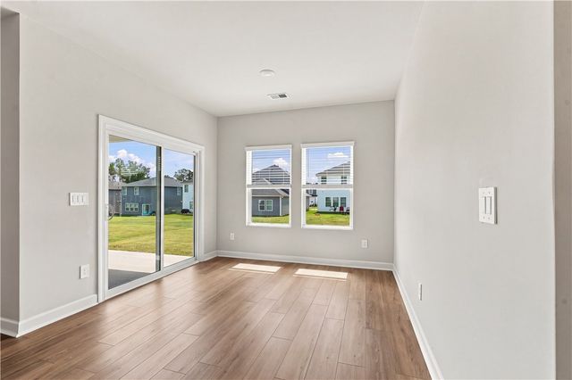 919 Rising Oak Court, Spartanburg, SC 29301