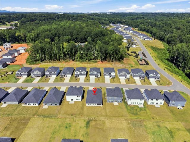919 Rising Oak Court, Spartanburg, SC 29301