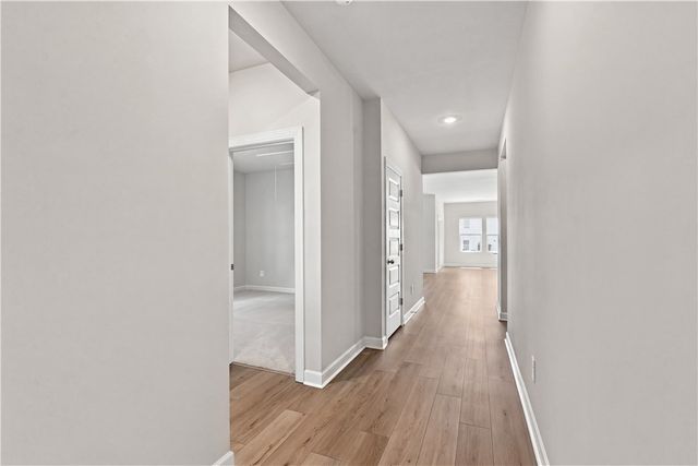 919 Rising Oak Court, Spartanburg, SC 29301