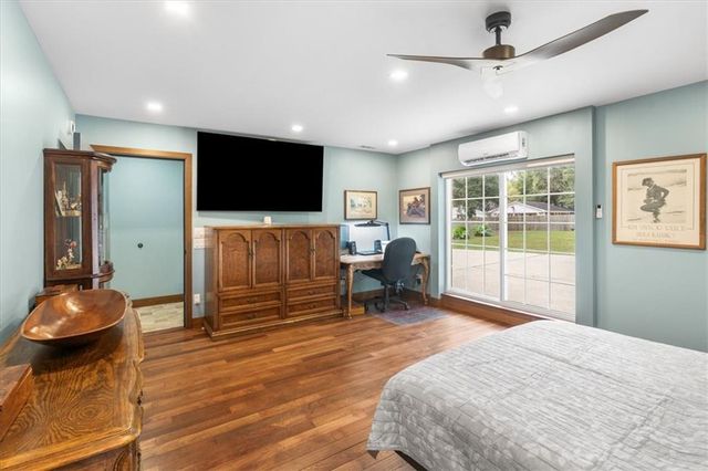 6970 Laverne Drive S, Mobile, AL 36618