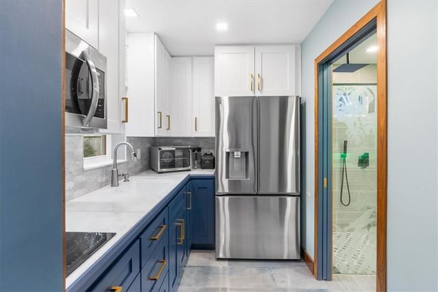6970 Laverne Drive S, Mobile, AL 36618