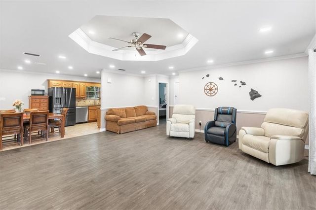 6970 Laverne Drive S, Mobile, AL 36618