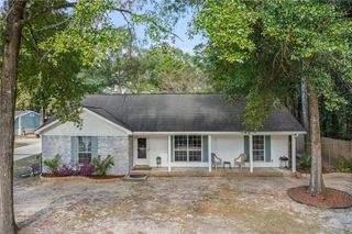6970 Laverne Drive S, Mobile, AL 36618