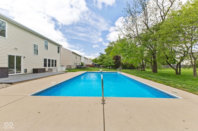 6446 Bonneville Drive, Indianapolis, IN 46237