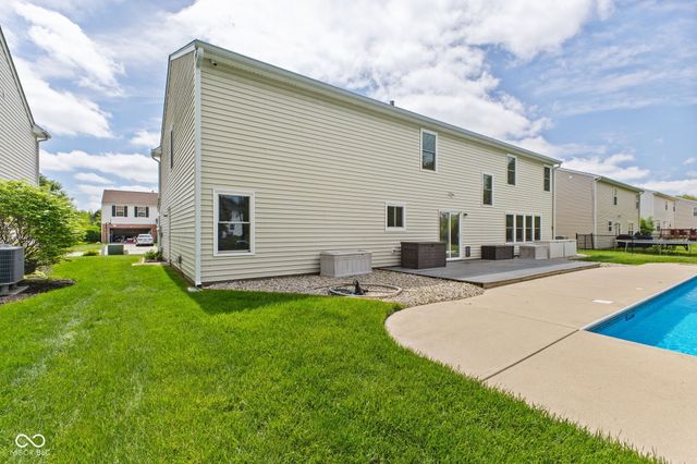 6446 Bonneville Drive, Indianapolis, IN 46237
