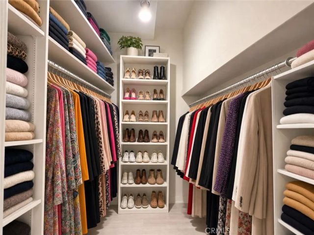 235 S Tower 108, Beverly Hills, CA 90211