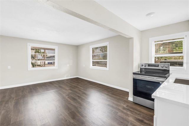 134 86 TERRACE 2, Treasure Island, FL 33706