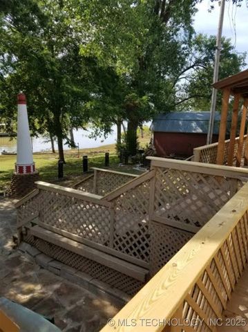 141 Hickory, Eufaula, OK 74432