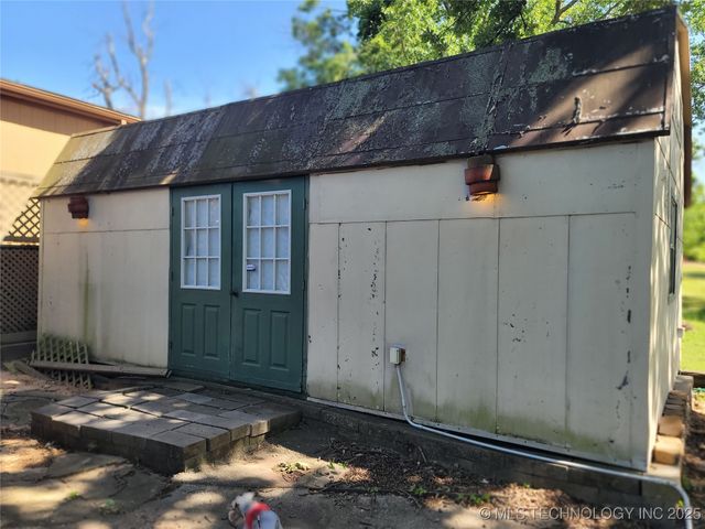 141 Hickory, Eufaula, OK 74432