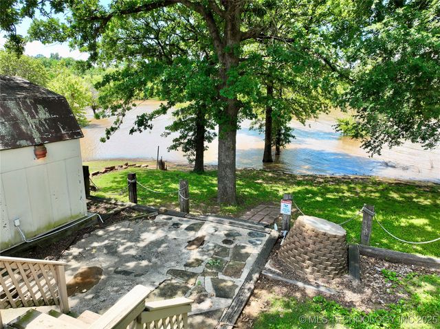 141 Hickory, Eufaula, OK 74432