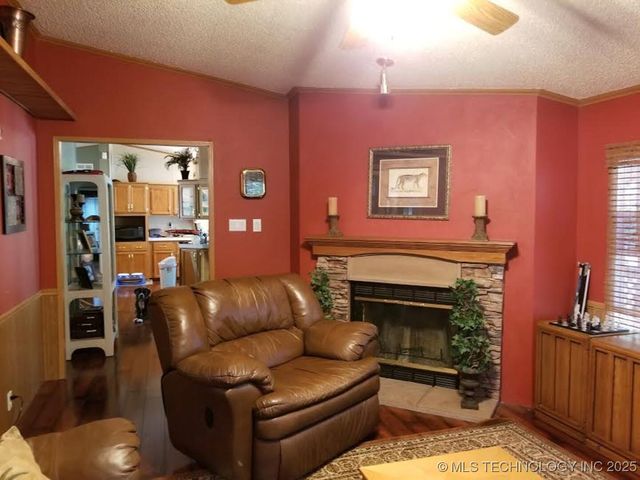 141 Hickory, Eufaula, OK 74432