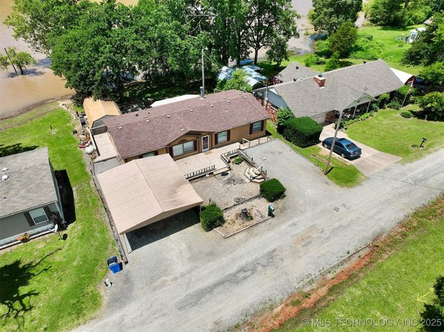 141 Hickory, Eufaula, OK 74432