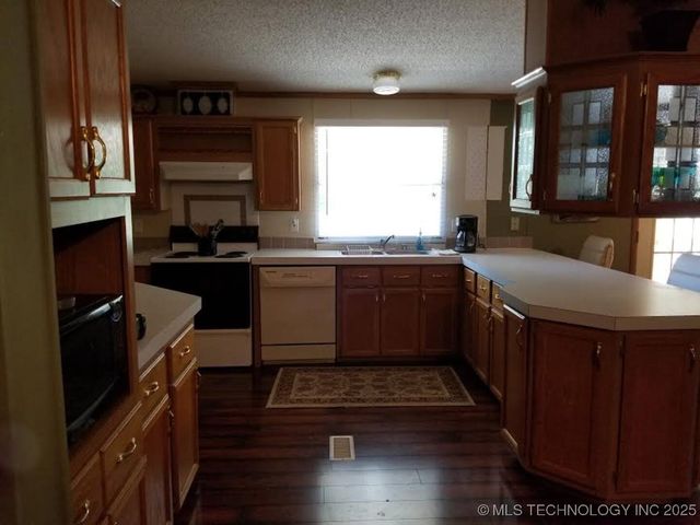 141 Hickory, Eufaula, OK 74432