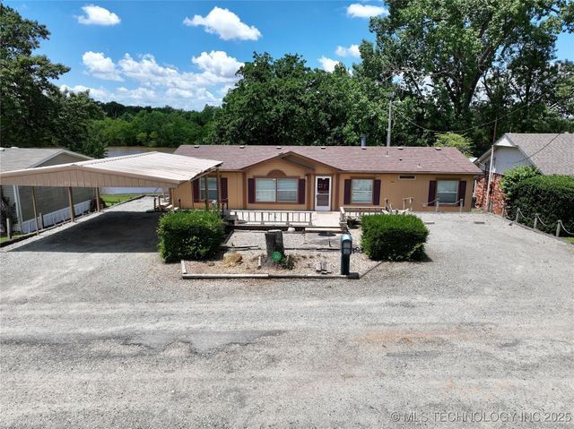 141 Hickory, Eufaula, OK 74432