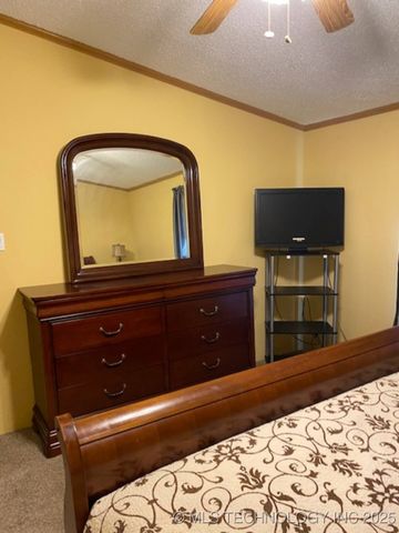 141 Hickory, Eufaula, OK 74432