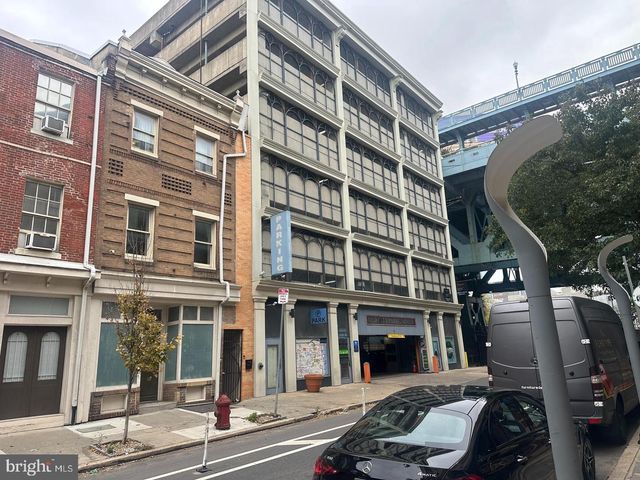 231-35 N 2ND ST #224