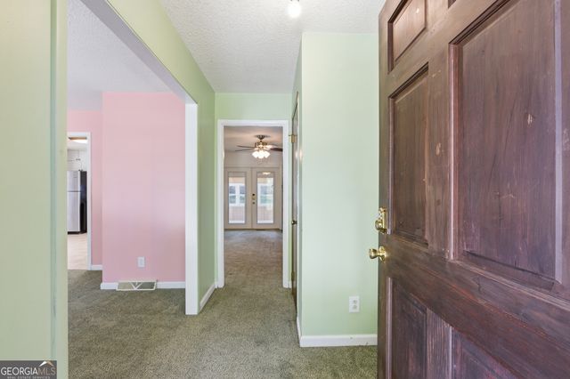 158 Pebble Creek Drive, Toccoa, GA 30577