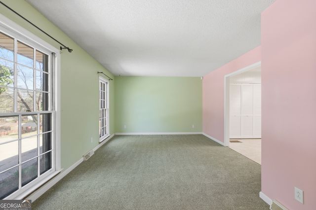 158 Pebble Creek Drive, Toccoa, GA 30577