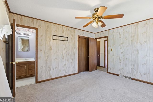 158 Pebble Creek Drive, Toccoa, GA 30577